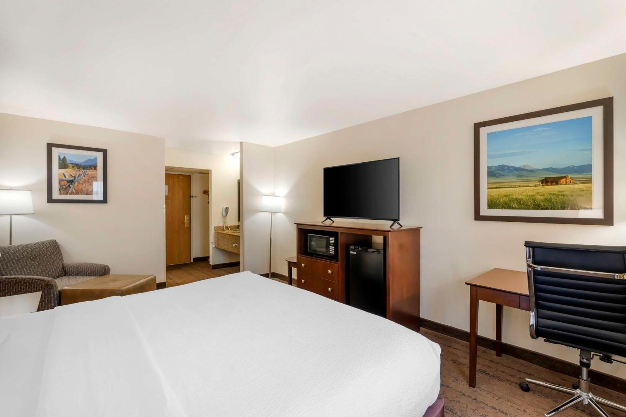 เบสท์ เวสเทิร์น เยลโลว์สโตน ครอสซิง Hotel Laurel ภายนอก รูปภาพ