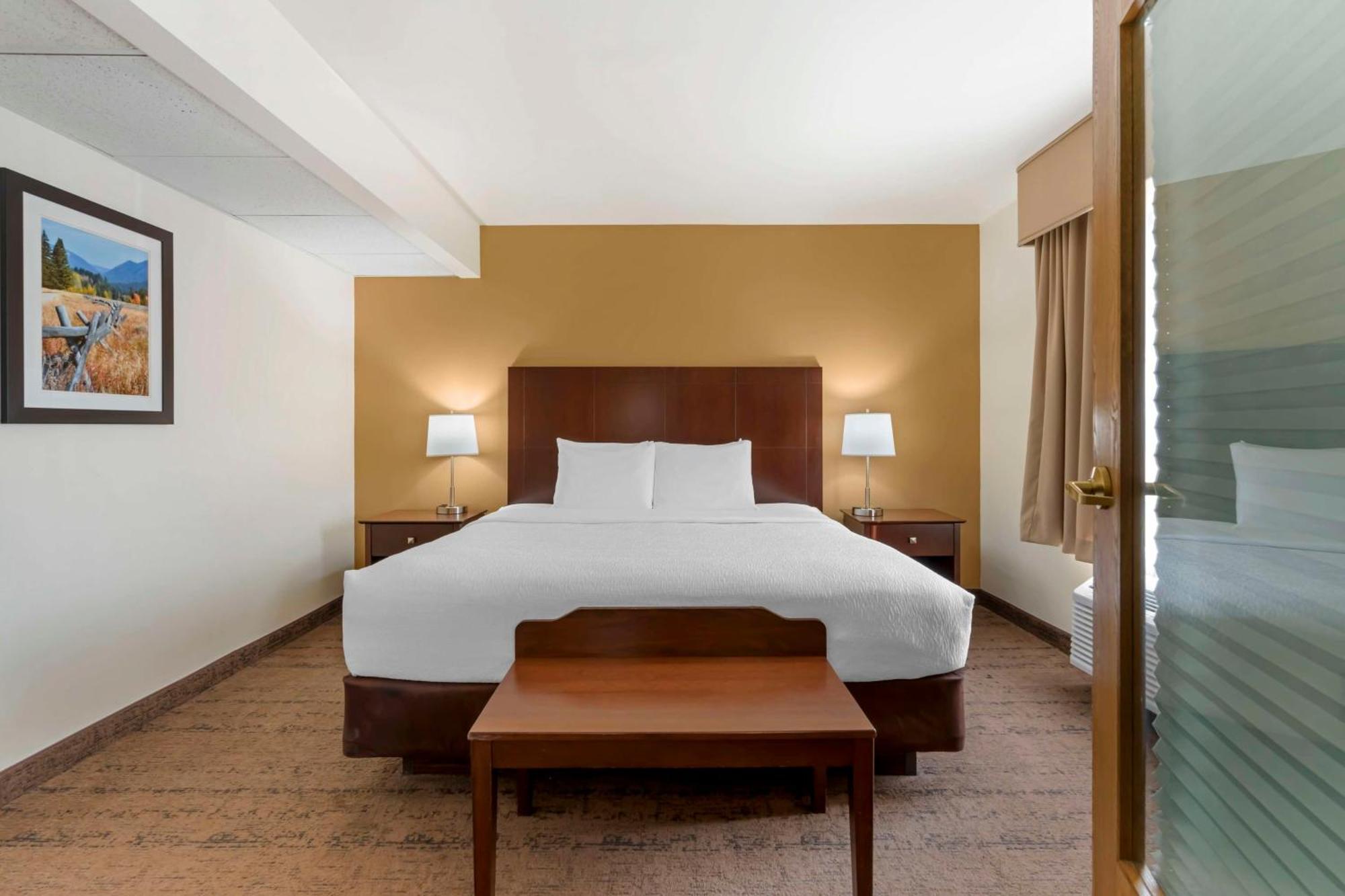 เบสท์ เวสเทิร์น เยลโลว์สโตน ครอสซิง Hotel Laurel ภายนอก รูปภาพ